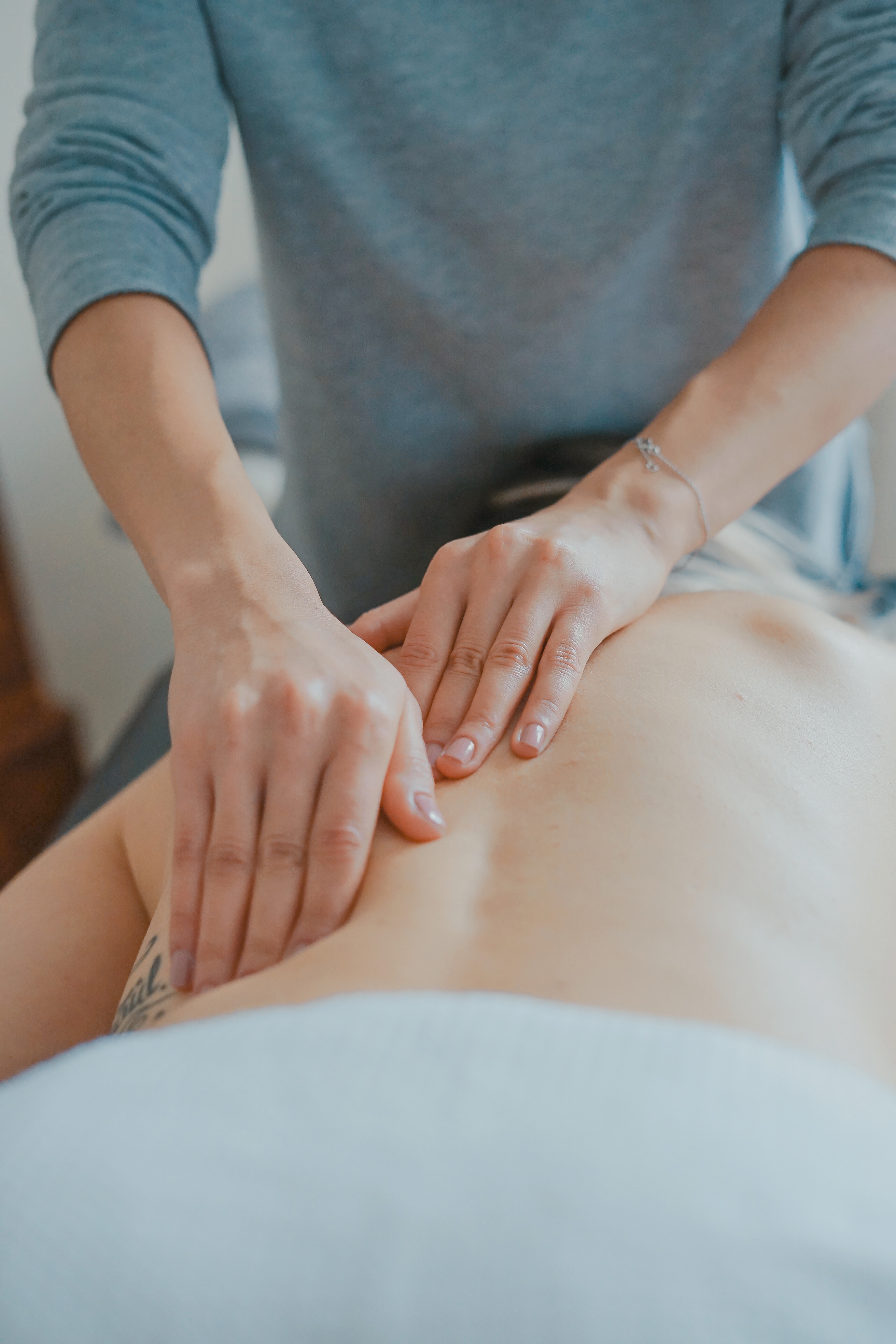 How To: Full Body Massage  The Professional Massage Academy